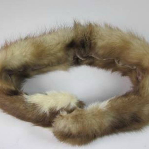 STONE MARTIN FUR: Fox Collar/Scarf w/Clip Bars - Picture 4 of 8